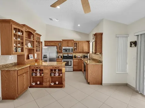 8320 E Waccamaw Lane Lake Worth FL 33467