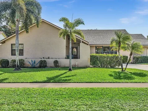 8320 E Waccamaw Lane Lake Worth FL 33467