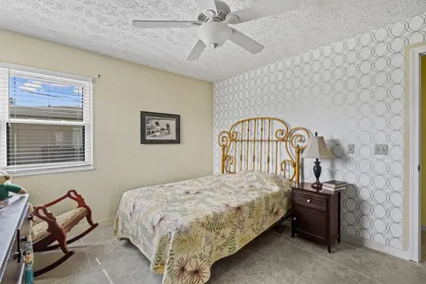 849 Se Celtic Avenue Port Saint Lucie FL 34983