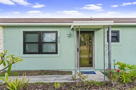 849 Se Celtic Avenue Port Saint Lucie FL 34983