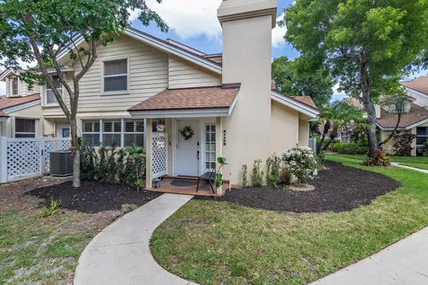 8110 Oakton Court Lake Clarke Shores FL 33406