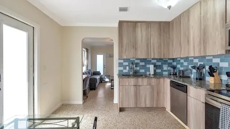 802 N J Street Lake Worth Beach FL 33460