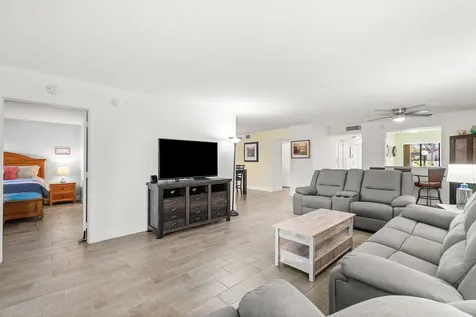 6149 Pointe Regal Circle Delray Beach FL 33484