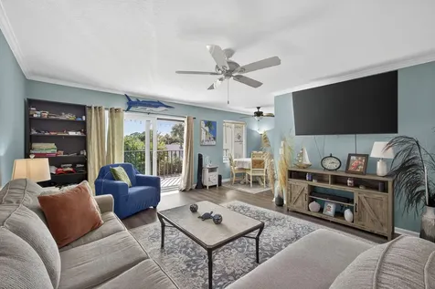 150 Pineview Road Jupiter FL 33469