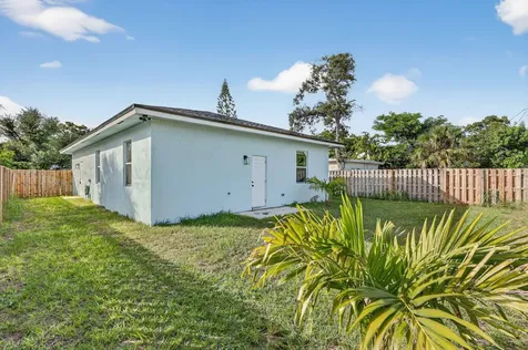 4248 26th Avenue Vero Beach FL 32967