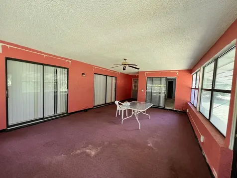 2661 Se Osage Avenue Port Saint Lucie FL 34952