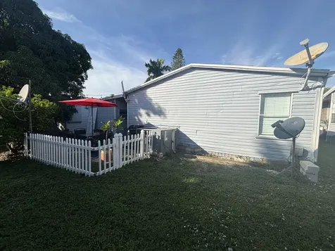 3434 Nw 64th Ct, Lot K-4 Coconut Creek FL 33073