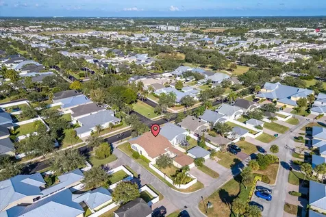 10880 Sw Stephanie Way Port Saint Lucie FL 34987