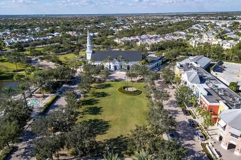 10880 Sw Stephanie Way Port Saint Lucie FL 34987