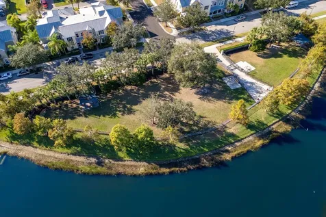 10880 Sw Stephanie Way Port Saint Lucie FL 34987
