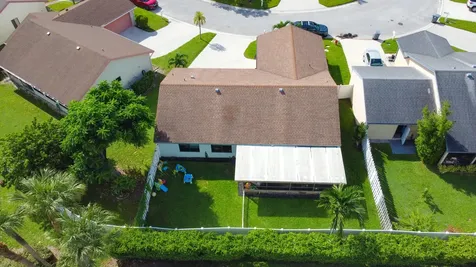 21565 Yellowstone Park Way Boca Raton FL 33428