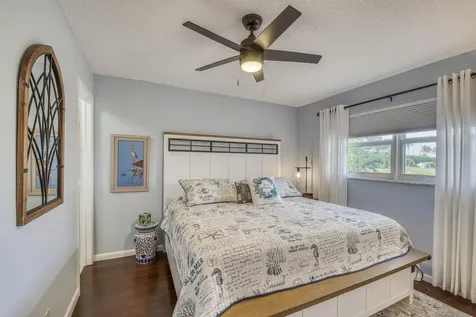 400 Sw Golfview Terrace Boynton Beach FL 33426