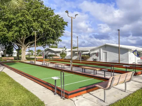 400 Sw Golfview Terrace Boynton Beach FL 33426