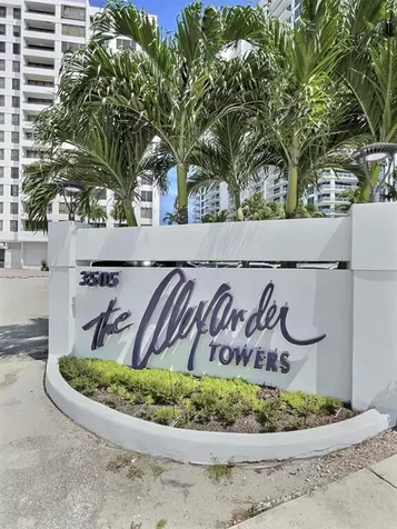 3505 S Ocean Drive Hollywood FL 33019
