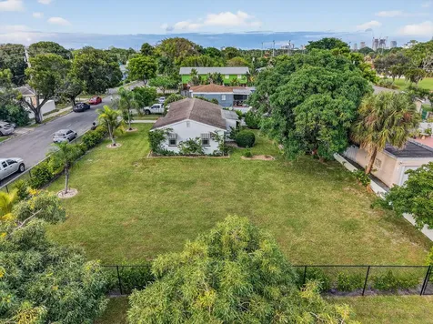 3816 Merrill Avenue West Palm Beach FL 33405