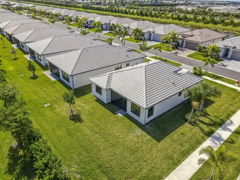 12555 Sw Manatee Marsh Terrace Port Saint Lucie FL 34987