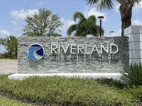 12555 Sw Manatee Marsh Terrace Port Saint Lucie FL 34987