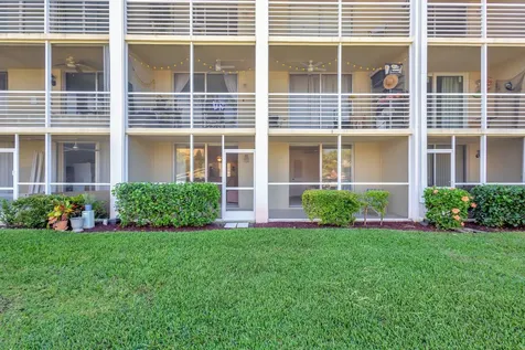105 Paradise Harbour Boulevard North Palm Beach FL 33408