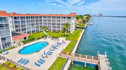 105 Paradise Harbour Boulevard North Palm Beach FL 33408