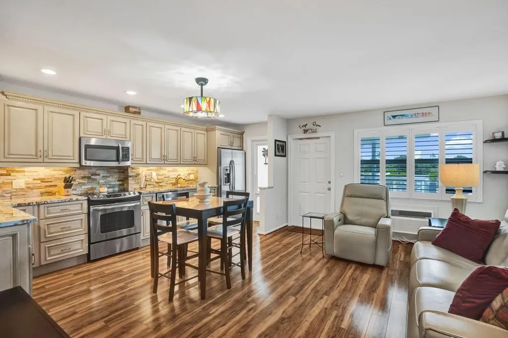 1850 S Ocean Drive Fort Lauderdale FL 33316