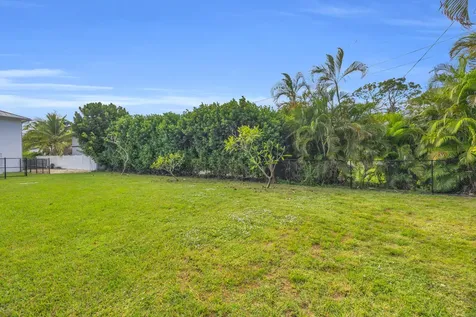 5481 Hibiscus Road Jupiter FL 33458