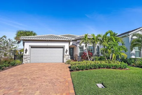 10361 Northbrook Circle Palm Beach Gardens FL 33412