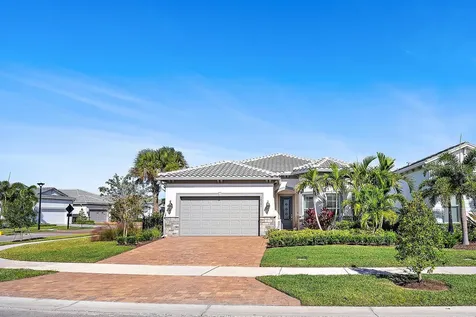 10361 Northbrook Circle Palm Beach Gardens FL 33412