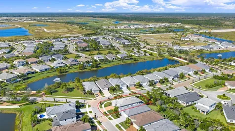10361 Northbrook Circle Palm Beach Gardens FL 33412