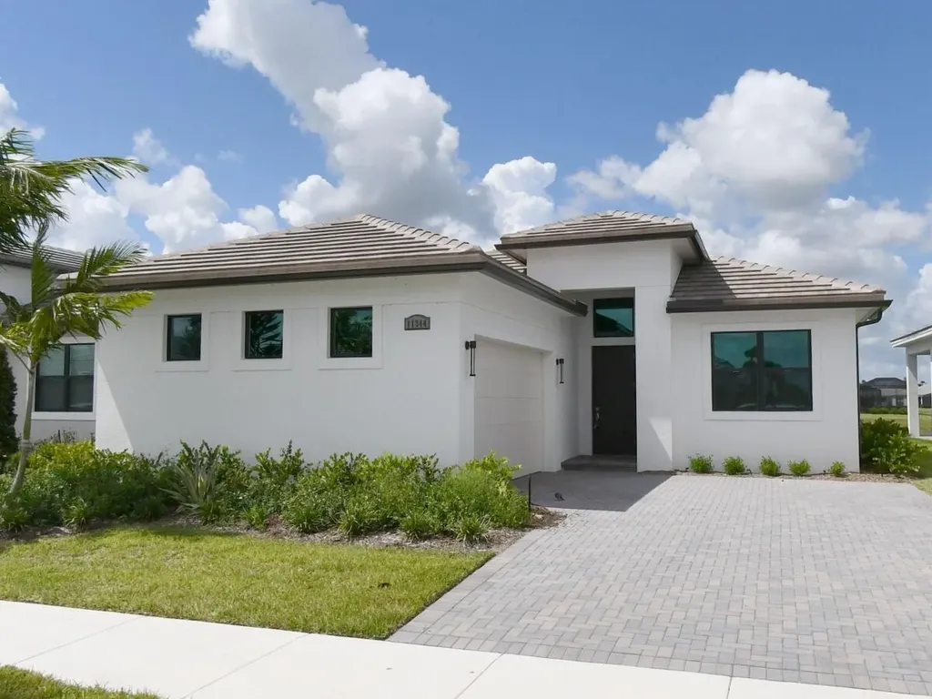 11344 Sw Pietra Way Port Saint Lucie FL 34987