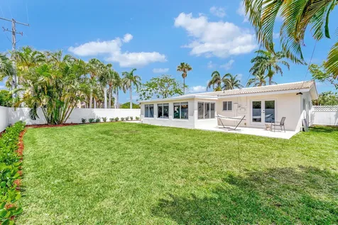 620 Las Palmas Park Boynton Beach FL 33435