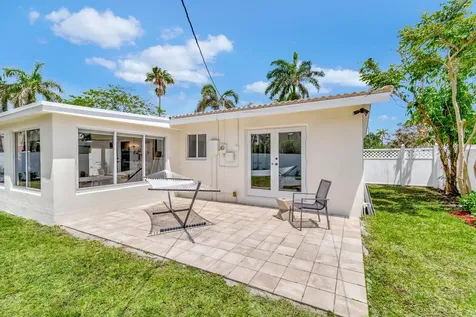 620 Las Palmas Park Boynton Beach FL 33435