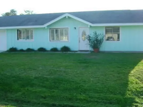 8350 SE Sweetbay Drive Hobe Sound FL 33455