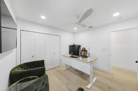 2710 Nw 27th Avenue Boca Raton FL 33434