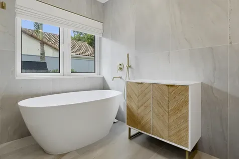 2710 Nw 27th Avenue Boca Raton FL 33434