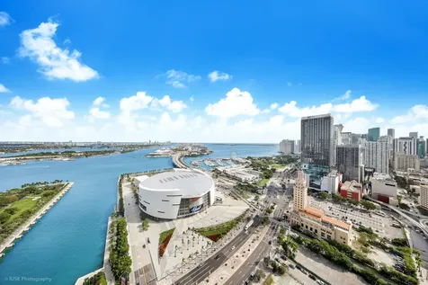 888 Biscayne Boulevard Miami FL 33132