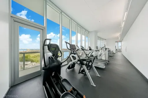 888 Biscayne Boulevard Miami FL 33132
