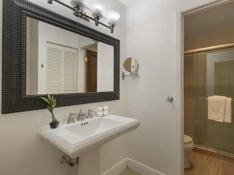 6 S Lakeshore Drive Hypoluxo FL 33462
