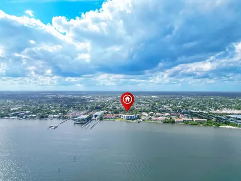 6 S Lakeshore Drive Hypoluxo FL 33462