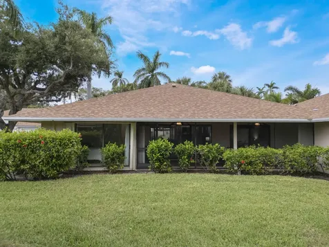 6 S Lakeshore Drive Hypoluxo FL 33462