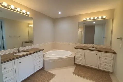 7 Harbour Isle Drive Fort Pierce FL 34949