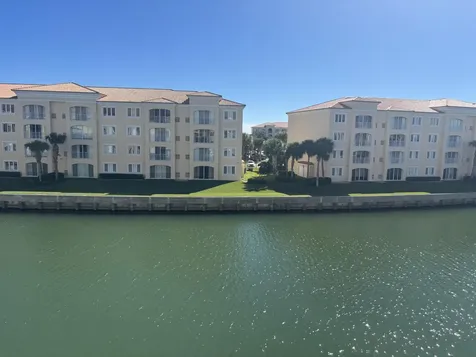 7 Harbour Isle Drive Fort Pierce FL 34949