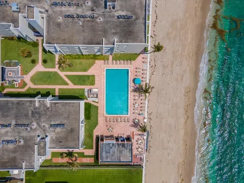 3520 S Ocean Boulevard South Palm Beach FL 33480