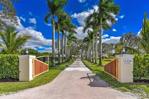 15316 Estancia Lane Wellington FL 33414
