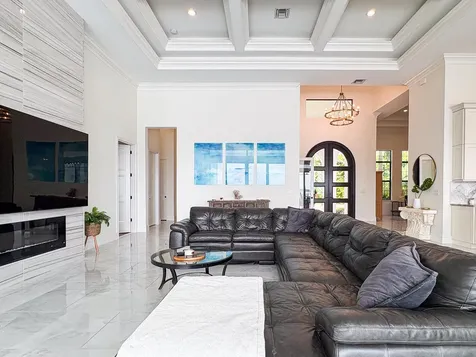 1000 Ne Wright Avenue Jensen Beach FL 34957