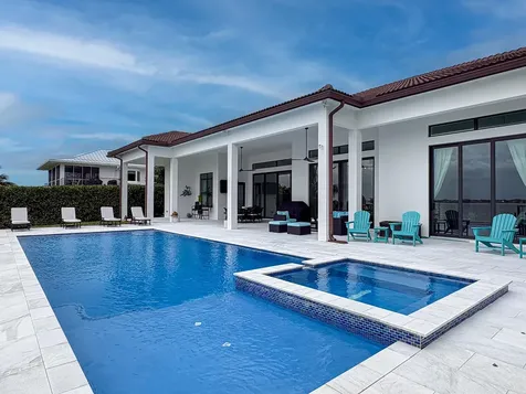 1000 Ne Wright Avenue Jensen Beach FL 34957