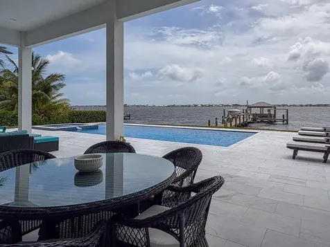 1000 Ne Wright Avenue Jensen Beach FL 34957