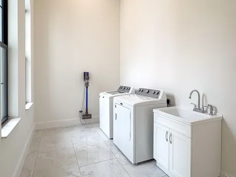 1000 Ne Wright Avenue Jensen Beach FL 34957