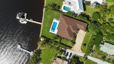 1000 Ne Wright Avenue Jensen Beach FL 34957