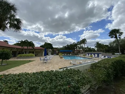 21203 Largo Circle Boca Raton FL 33433