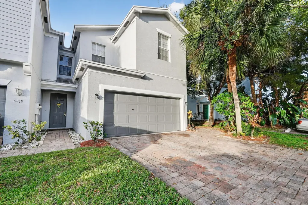 5210 White Oleander West Palm Beach FL 33415